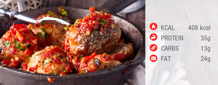 Meatballs auf Paprika Tomaten Sauce
