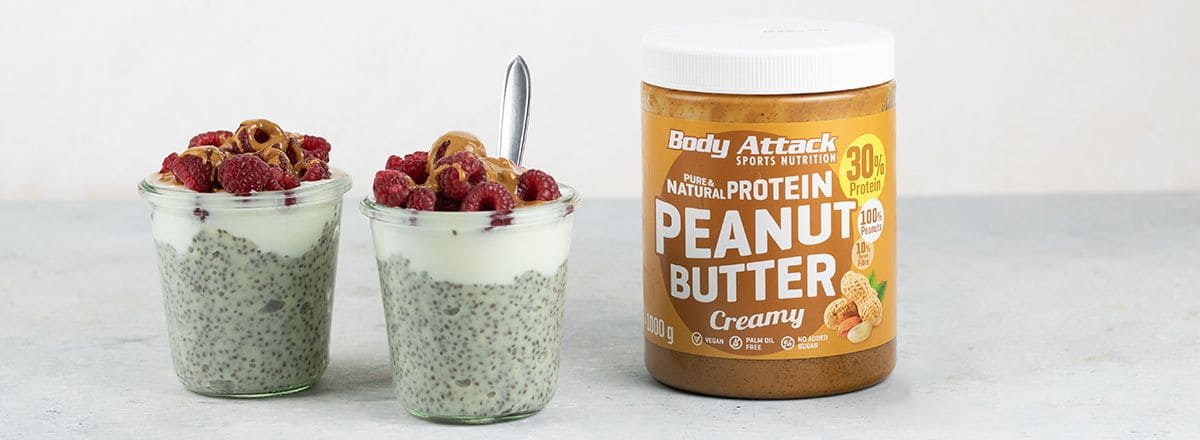 Himbeer-Peanut Chia Pudding