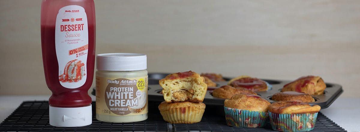 Protein Muffins mit weißer Schokoladenfüllung