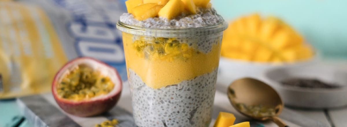 Chia-Kokos Pudding mit Maracuja-Mango